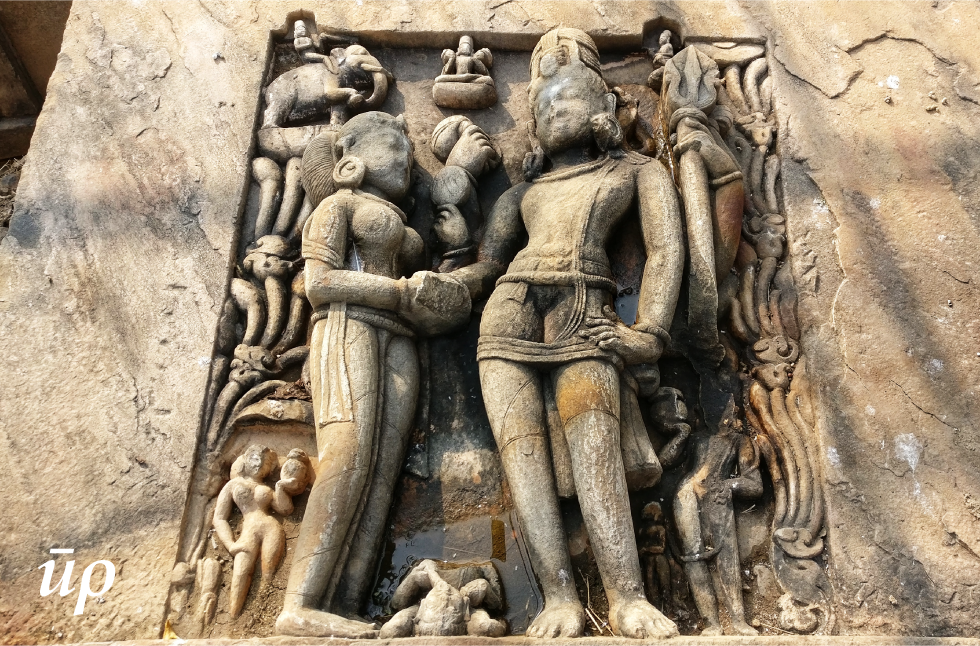 A spectacular depiction of the scenes of Shiva-Parvati's marriage is seen.